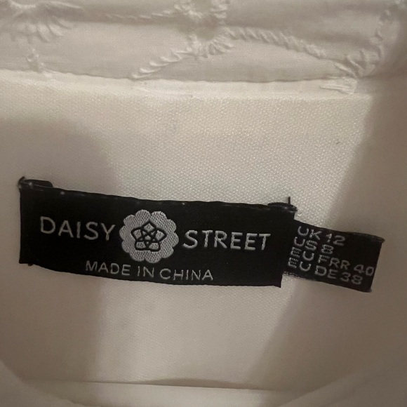 Daisy Street Women’s Eyelet Short Sleeve Ruffle Tunic Baby Doll White sz8 - Picture 4 of 14